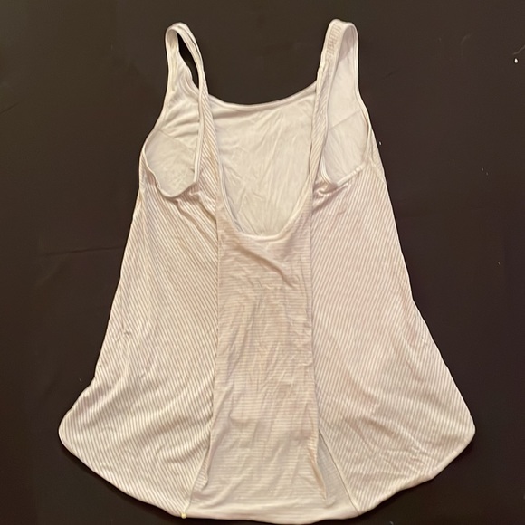 Striped tank top - Picture 2 of 2